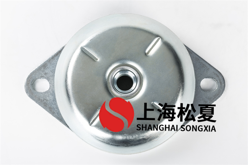 工程机械用橡胶<a href='http://m.ghjaqe.cn' target='_blank'><u>减震器</u></a>的制作方法技术领域